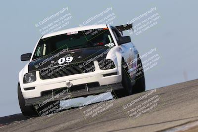 media/Oct-26-2025-CalClub SCCA (Sun) [[8ce1e69566]]/Group 4/Grapevine/